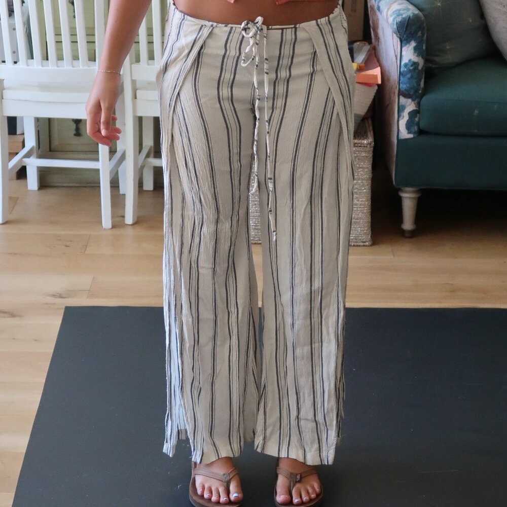 BILLABONG Slit leg light pants
